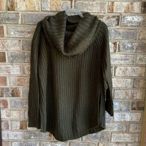 Beautiful green cowl neck, sweater by dreamers